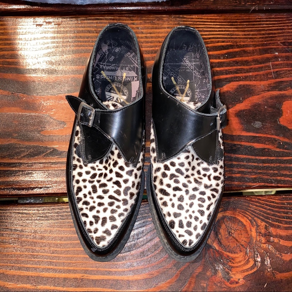 Animal print creepers